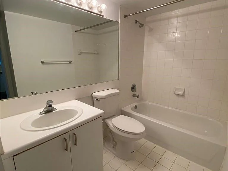 7872 Sonoma Springs Cir #102 — Photo 13