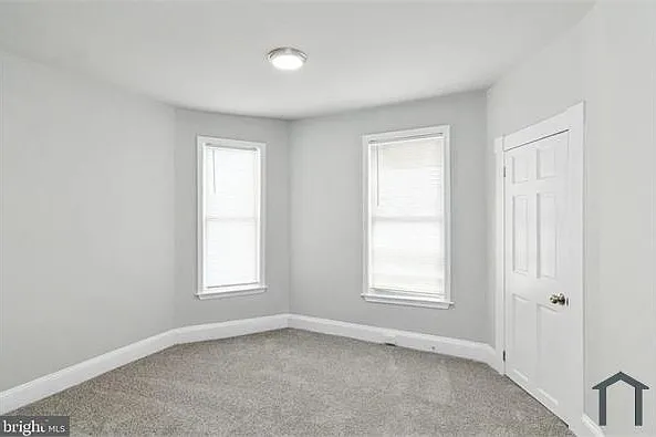 1627 N Caroline St — Photo 17