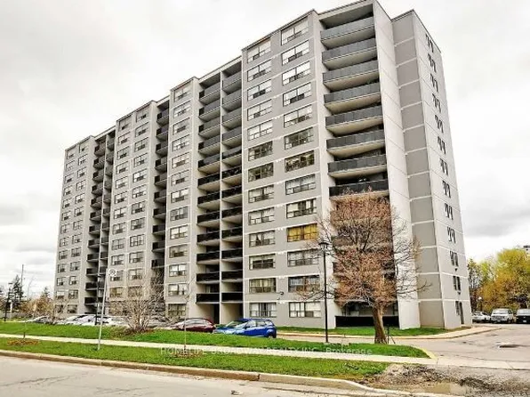 10 Tobermory Dr #512, Toronto, ON M3N 2Y5