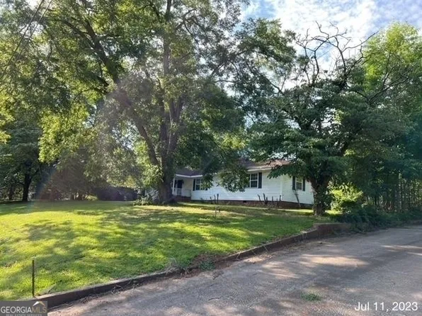 541 N Alexander Ave, Washington, GA 30673