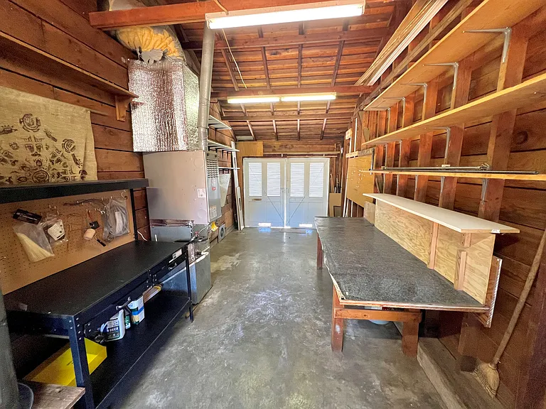 221 Hermosa Ave — Photo 30