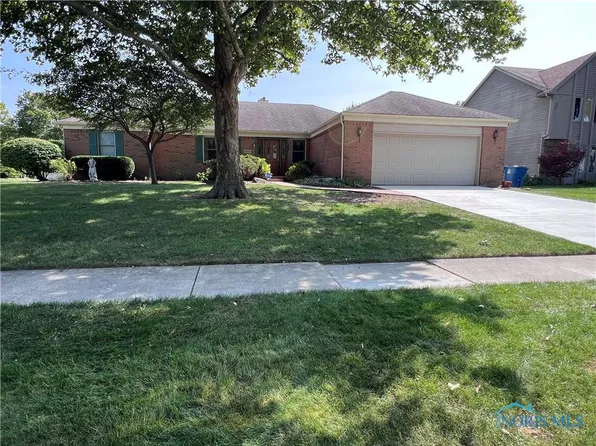 8029 Bittersweet Rd, Sylvania, OH 43560