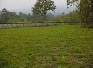 10 Mulberry Rd, Selma, AL 36703