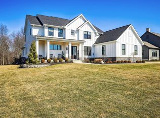 762 Alicia Kelton Dr, Delaware, OH 43015