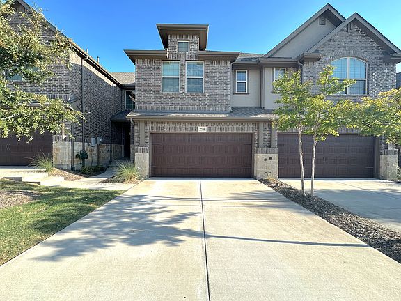 2nd image of 2740 Majesty Dr