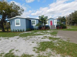 2806 Lampp Rd, Plant City, FL 33565