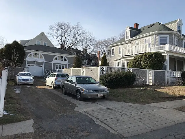 3 bed, 1500 sqft, $3,000 — Photo 2