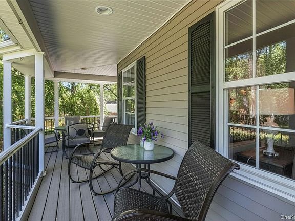 4th image of 52 Elmhurst Avenue