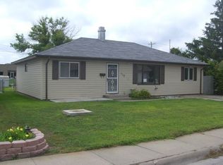 113 E 19th St, Cozad, NE 69130
