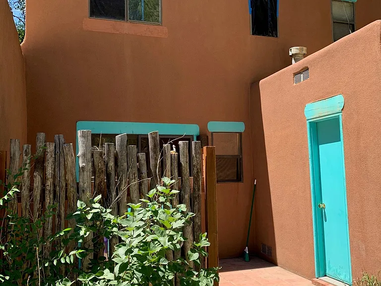 Burch St — Photo 2
