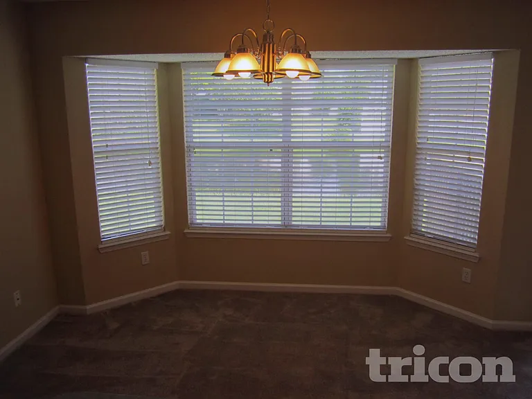 3042 Waters View Cir — Photo 11