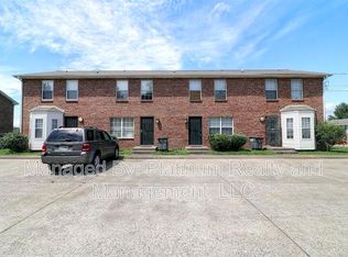 2002 Tynewood Dr, Clarksville, TN 37042