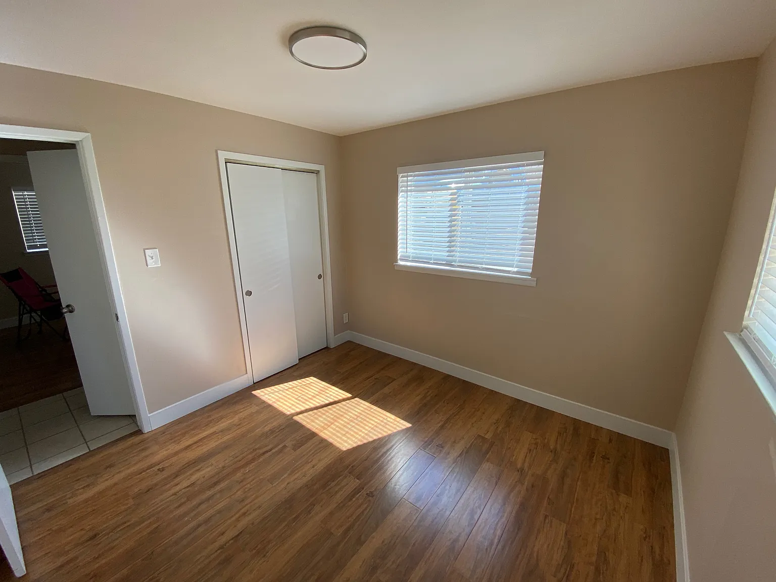 2 bed, 850 sqft, $1,650 — Photo 4