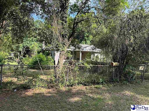 4th image of 49 Robinson St