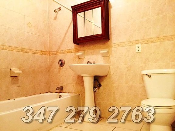 2nd image of 139 Herkimer St APT 1
