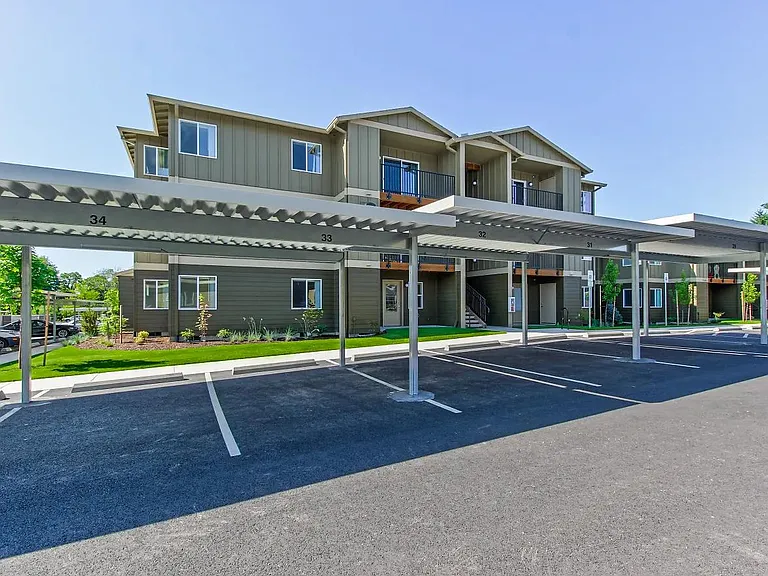 Chehalem Pointe — Photo 12