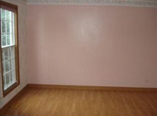 1220 Portchester Cir, Carol Stream, IL 60188