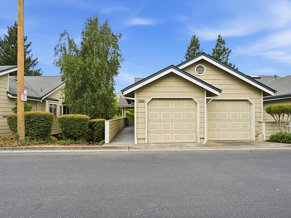 1st image of 2004 Stonefield Lane