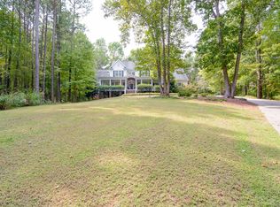 2527 Tiltonshire Ln, Apex, NC 27539