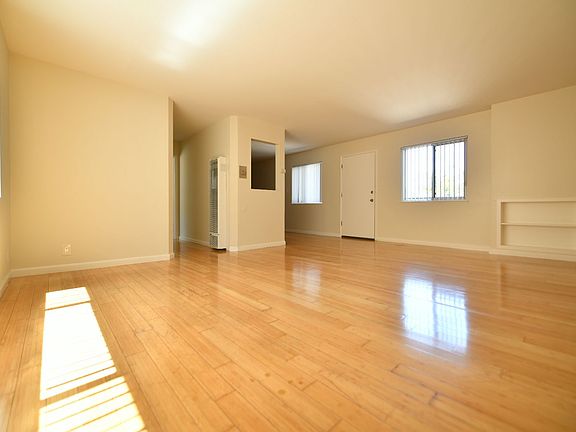4th image of 1738 4th Ave #105
