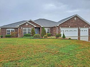 2213 Traci Dr, Murray, KY 42071