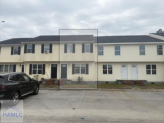 2nd image of 1100 Pineland Ave APT 9C