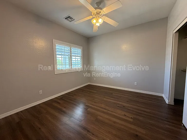 4287 S Kimberlee Dr — Photo 46