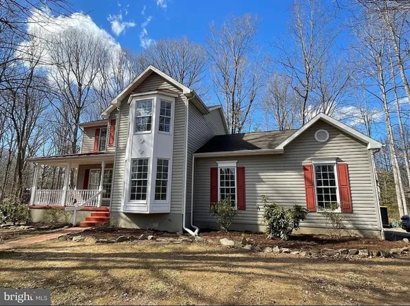 203 Nottingham Rd, Louisa, VA 23093