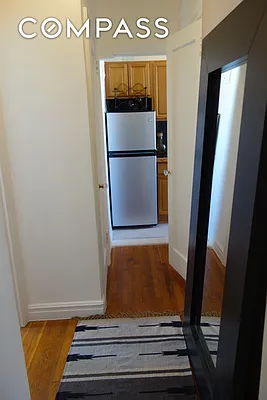 Rented by Compass | media 13