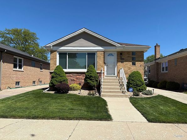 4937 N Oak Park Ave
