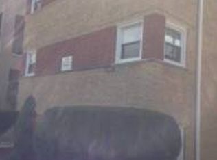 2640 Desplaines Ave APT 1E, North Riverside, IL 60546