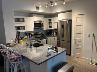 720 S Sapodilla Ave APT 410, West Palm Beach, FL 33401