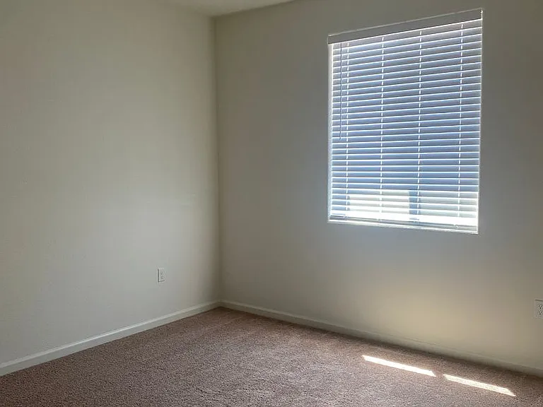 4516 Santa Fe St — Photo 8