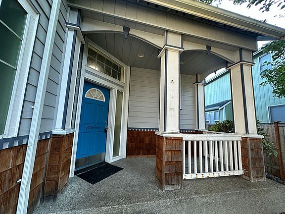 4th image of 9413 190th St E