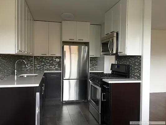 Rented by Sovereign Associates | media 20