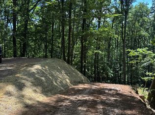 97 Hosta Dr, Sylva, NC 28779