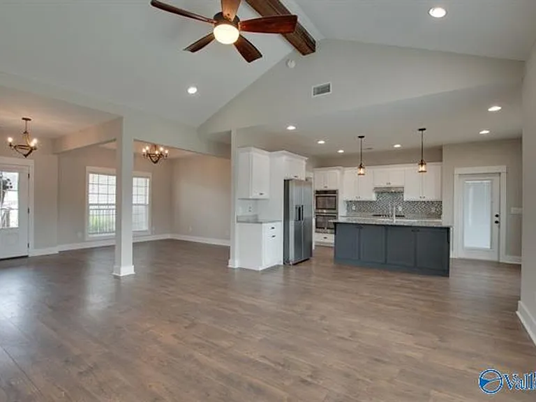 1837 Saddle Trace Ln SE — Photo 3