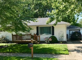 517 Stout St, Saint Joseph, IL