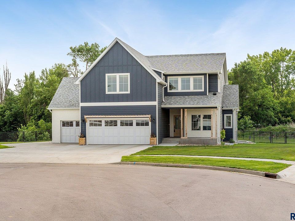 1st image of 1001 Duck Cir