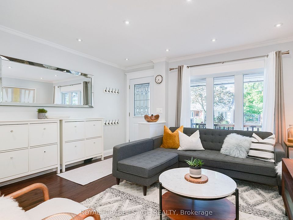 1st image of 331 Scarborough Rd