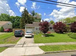 341 Jackson Rd, Mantua, NJ 08051