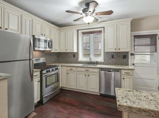 1031 Fernon St, Philadelphia, PA 19148