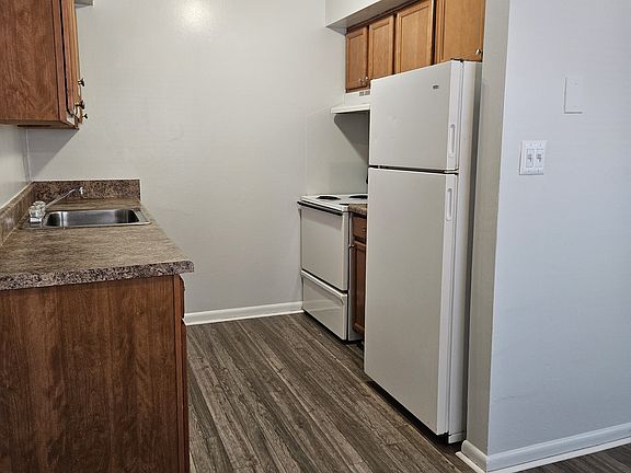 3rd image of 3134 Azalea Garden Rd APT A102