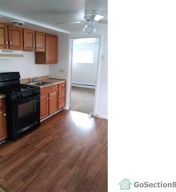2nd image of 6008 N Warnock St APT E
