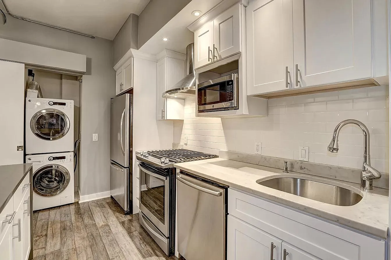 1 bed, 1.5 bath, 790 sqft, $2,700 — Photo 4