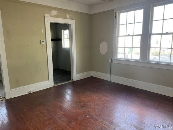 montgomery-alabama-120581013 picture