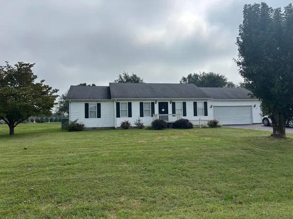232 Country Dr, Hustonville, KY 40437