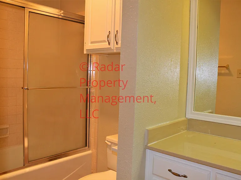 6418 Lago Vista Dr — Photo 17