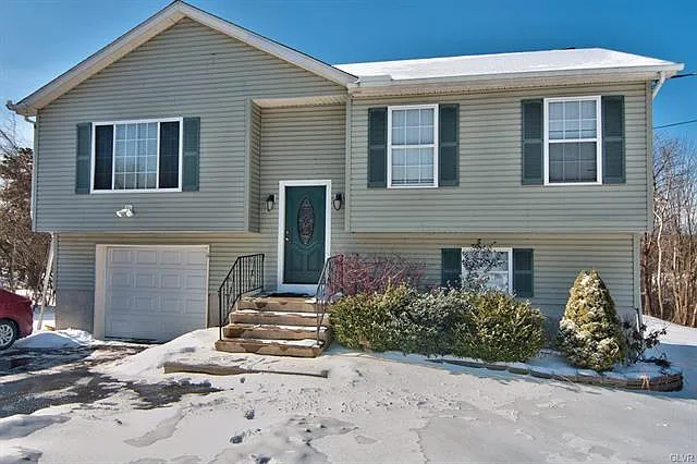 808 Sullivan Trl photo 1