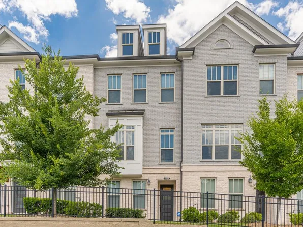 4334 Parkside Pl, Sandy Springs, GA 30342
